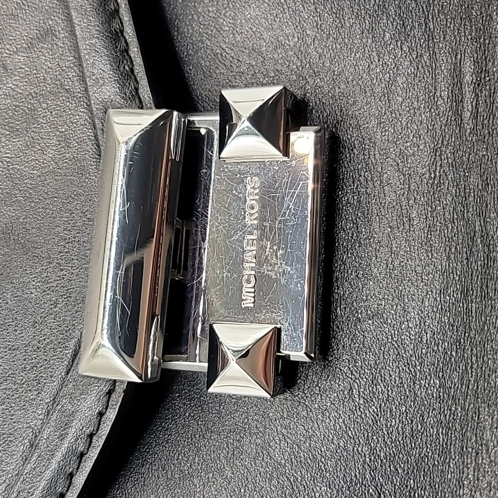 Michael Kors MK Whitney Leather Small Satchel Handbag Black Crossbody Neutral - Picture 11 of 12